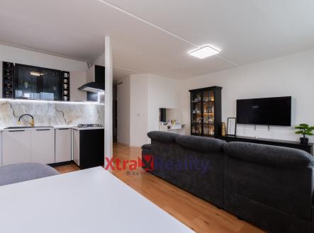 Pronájem bytu, 3+1, 70 m²