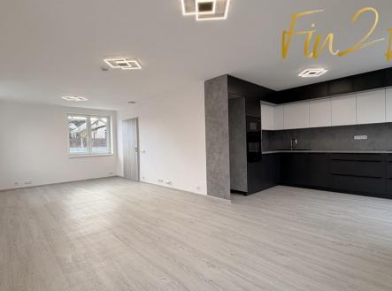 Pronájem domu/vily, 104 m²