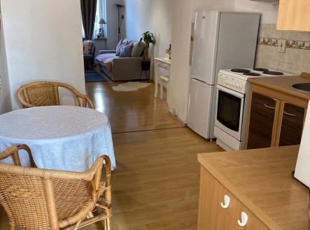 Pronájem bytu, 1+1, 38 m²