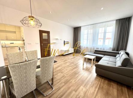 Pronájem bytu, 3+1, 89 m²