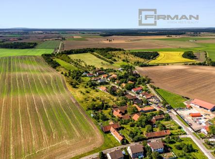 Prodej - pozemek pro bydlení, 9 432 m²