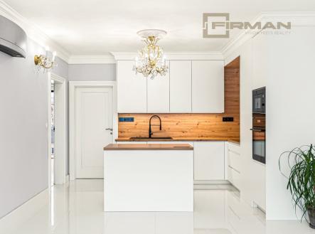 Prodej bytu, 3+kk, 84 m²