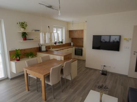 Prodej bytu, 3+kk, 72 m²