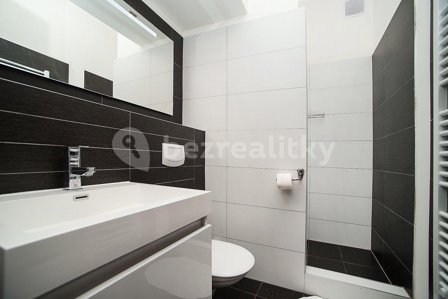 WhatsApp Image 2025-03-25 at 07.52.20 (10).jpeg