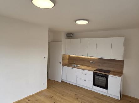 Pronájem bytu, 2+kk, 41 m²