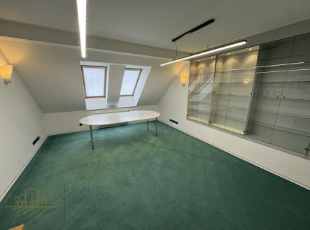 Pronájem - kanceláře, 25 m²