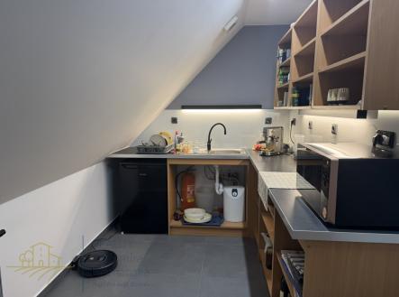 Pronájem - kanceláře, 25 m²