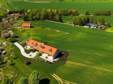 Prodej - pozemek pro bydlení, 1 900 m²