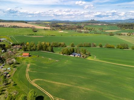 Prodej pozemku pro bydlení, 1 900 m²