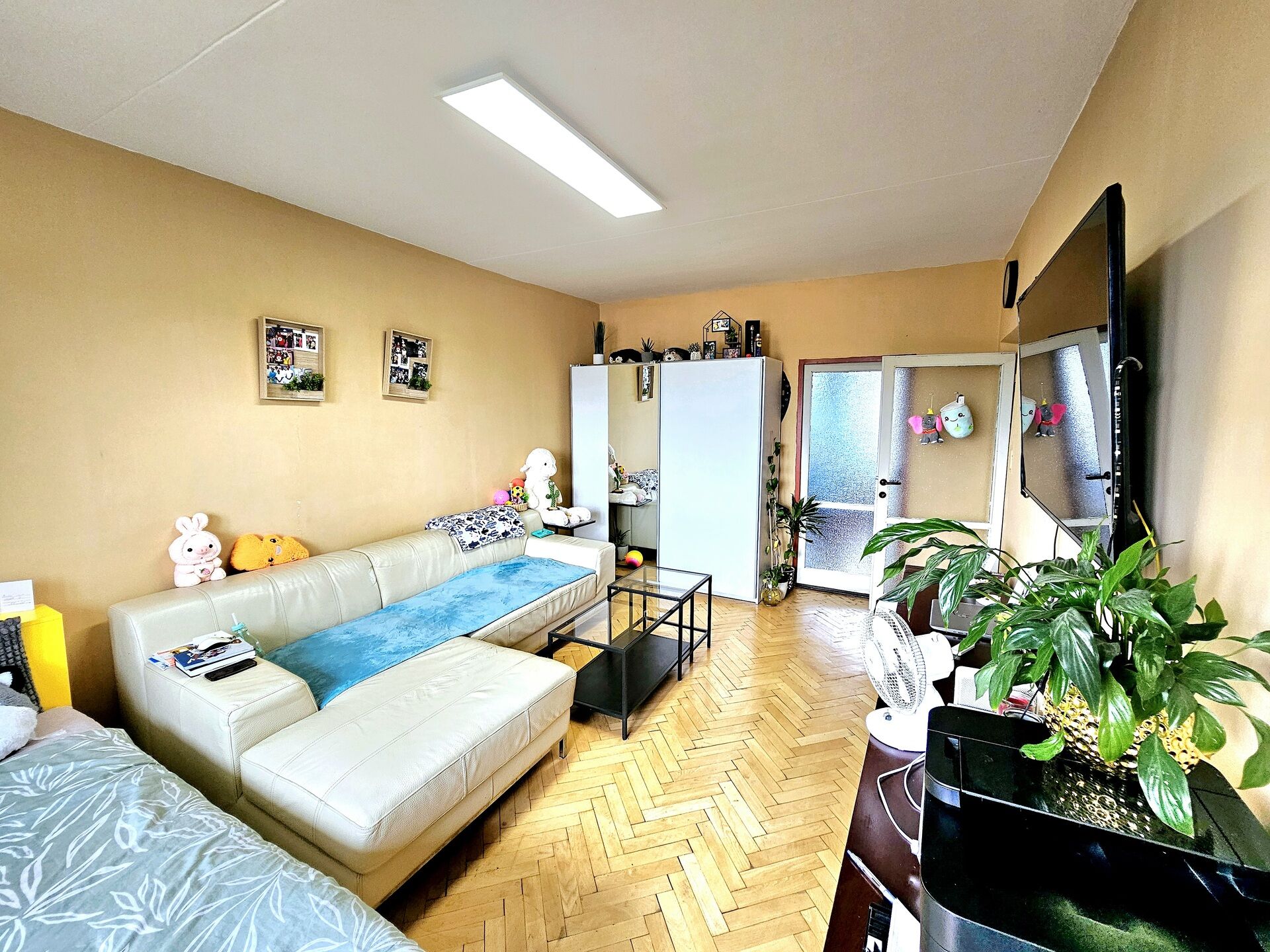 Prodej bytu 2+1, 52,7 m2, s lodžií a sklepem, Praha 10 - Záběhlice Obývací pokoj