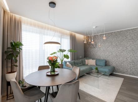 Pronájem bytu, 3+kk, 77 m²