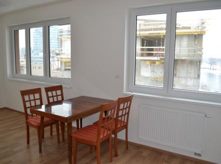 Pronájem bytu, 2+kk, 58 m²