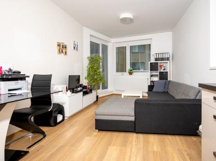 Pronájem bytu, 2+kk, 57 m²