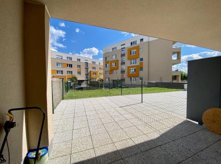 Pronájem bytu, 1+kk, 35 m²