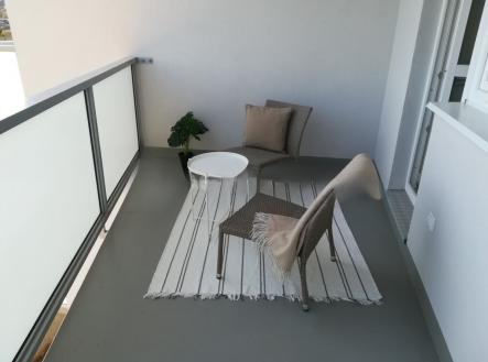 Pronájem bytu, 2+kk, 47 m²