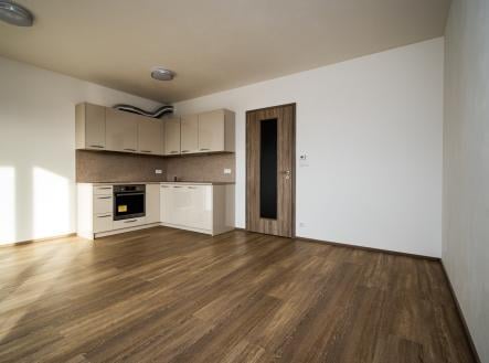 Pronájem bytu, 1+kk, 33 m²