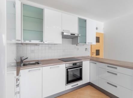 Pronájem bytu, 3+kk, 95 m²