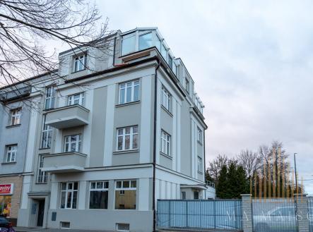 Pronájem bytu, 2+kk, 64 m²