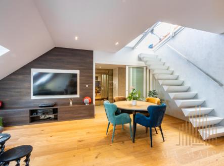 Pronájem bytu, 3+kk, 95 m²