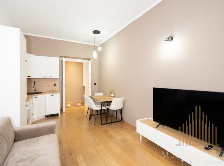 Pronájem bytu, 2+kk, 44 m²