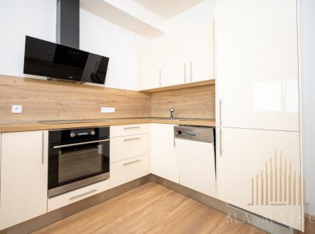 Pronájem bytu, 2+kk, 52 m²