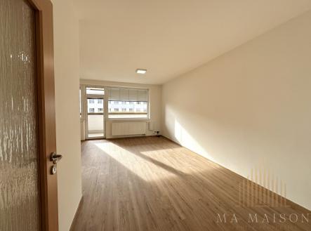 Pronájem bytu, 1+kk, 36 m²
