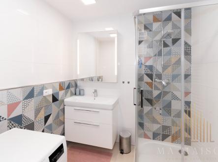 Pronájem bytu, 2+kk, 57 m²