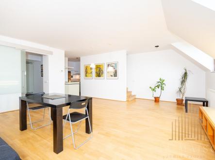 Pronájem bytu, 2+kk, 103 m²