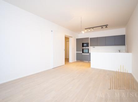 Pronájem bytu, 3+kk, 82 m²