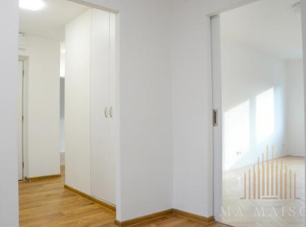 Pronájem bytu, 4+kk, 70 m²