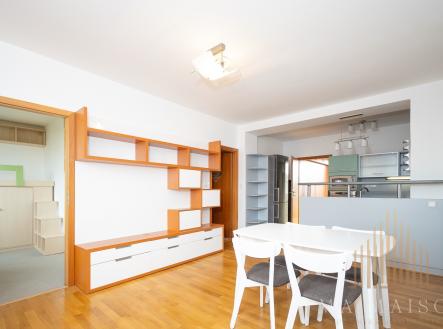 Pronájem bytu, 3+kk, 56 m²
