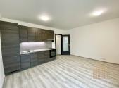 Pronájem bytu, 1+kk, 37 m²