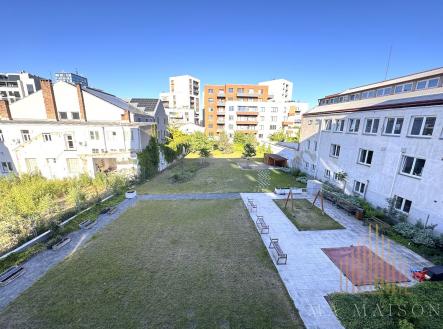 Pronájem bytu, 1+kk, 37 m²