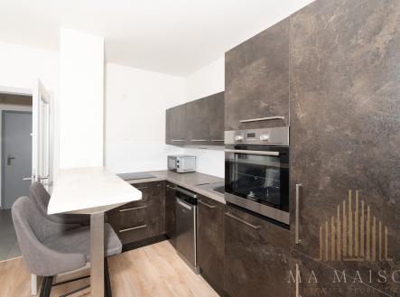 Pronájem bytu, 2+kk, 41 m²