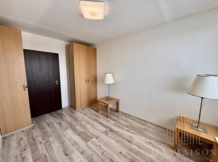 Pronájem bytu, 2+kk, 44 m²