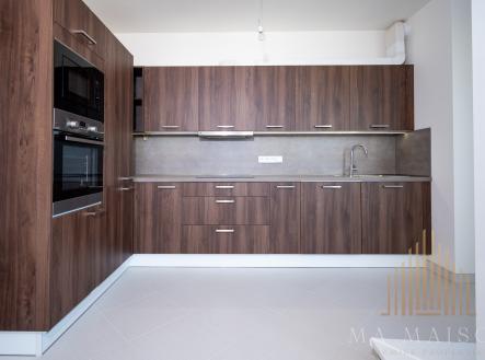 Pronájem bytu, 2+kk, 61 m²