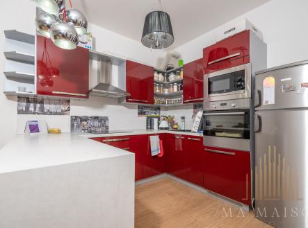 Pronájem bytu, 2+kk, 66 m²