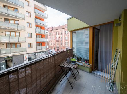 Pronájem bytu, 2+kk, 66 m²