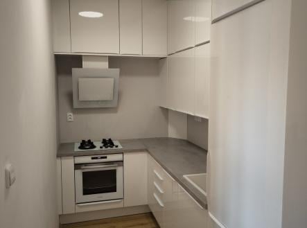 Pronájem bytu, 2+kk, 43 m²