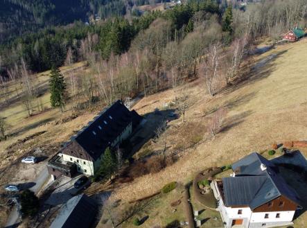 Prodej pozemku pro bydlení, 2 074 m²