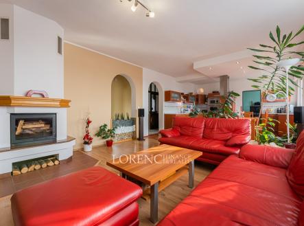 Prodej domu/vily, 327 m²