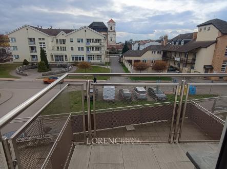 Pronájem bytu, 1+kk, 37 m²