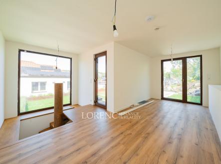 Pronájem kanceláře, 156 m²