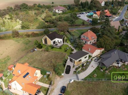 Prodej - pozemek pro komerční výstavbu, 1 236 m²