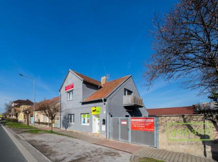 Prodej nájemního domu, 237 m²