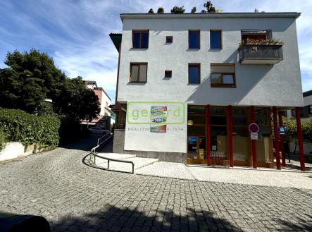 Pronájem obchodní prostor, 40 m²