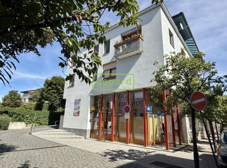 Pronájem obchodní prostor, 40 m²