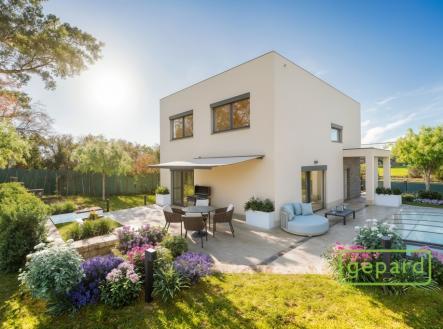 Prodej domu/vily, 200 m²