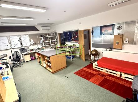 Pronájem obchodní prostor, 52 m²