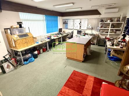 Pronájem obchodní prostor, 52 m²